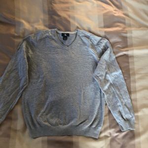 Cotton v neck sweater